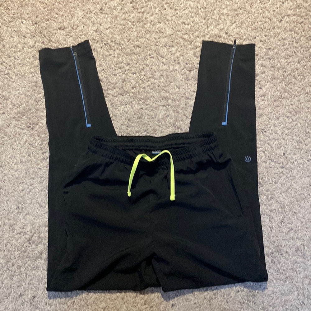 Champion jogging pants.
